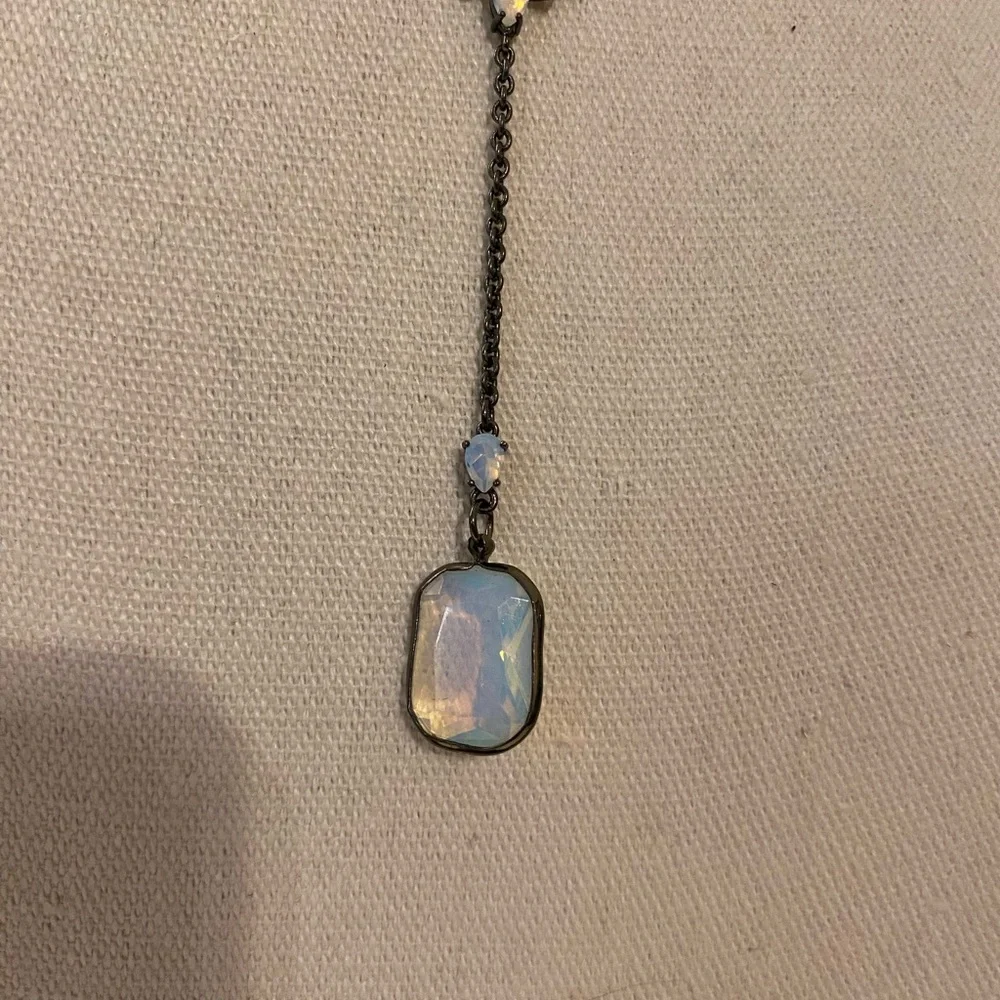 Women's signed Suen Black Chain Lariat Necklace with Opalescent Pendant - Picture 4 of 8